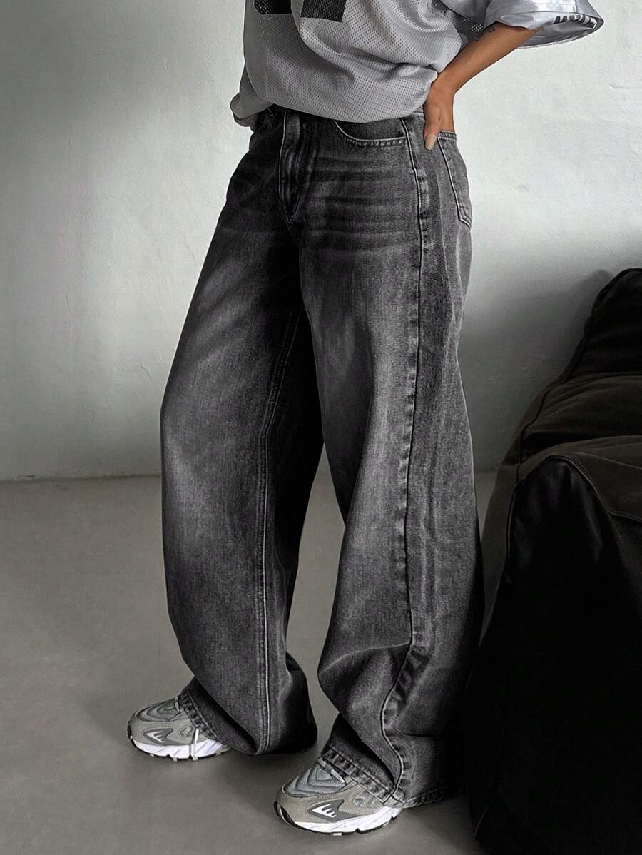 Low Waist Straight Jeans