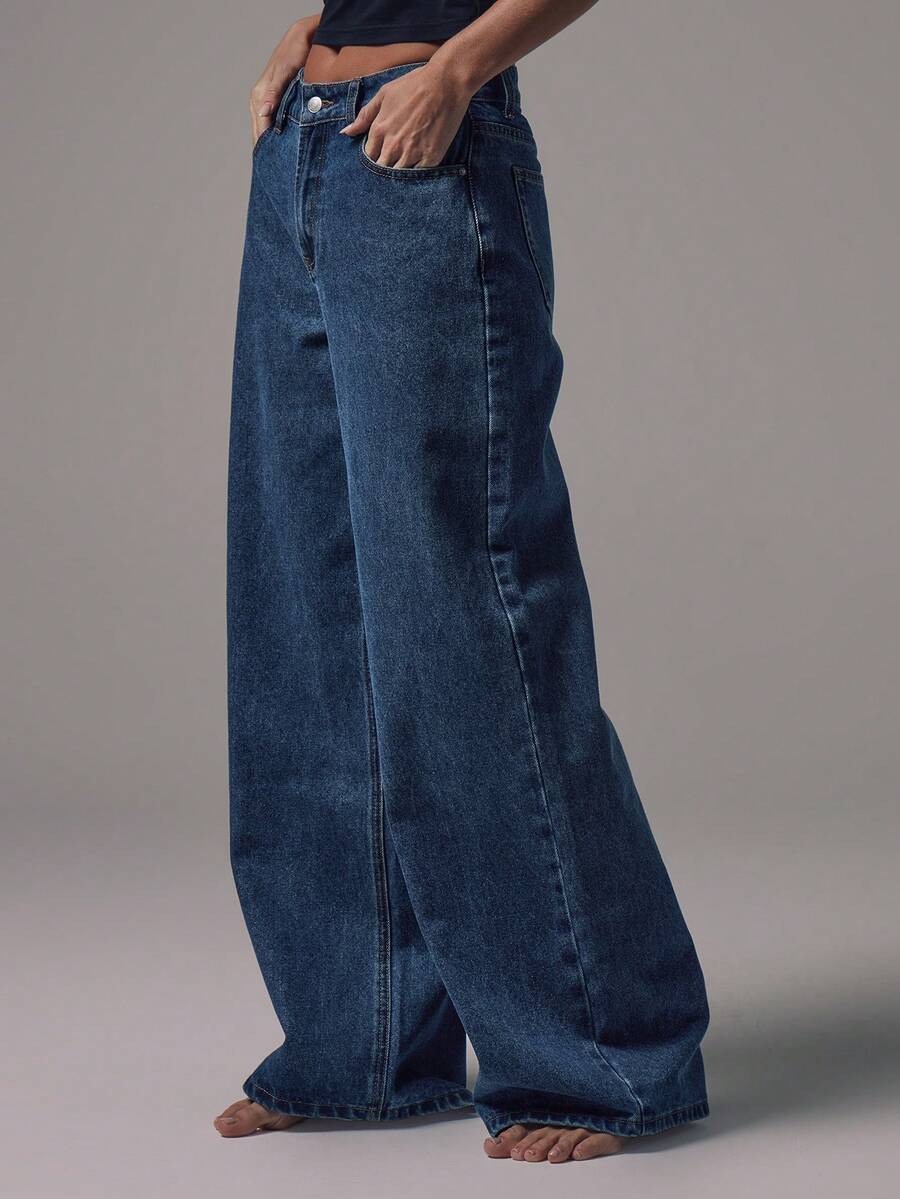 Mid Rise Wide Leg Denim Jeans With Silver Button Detail For Casual Everyday Wear