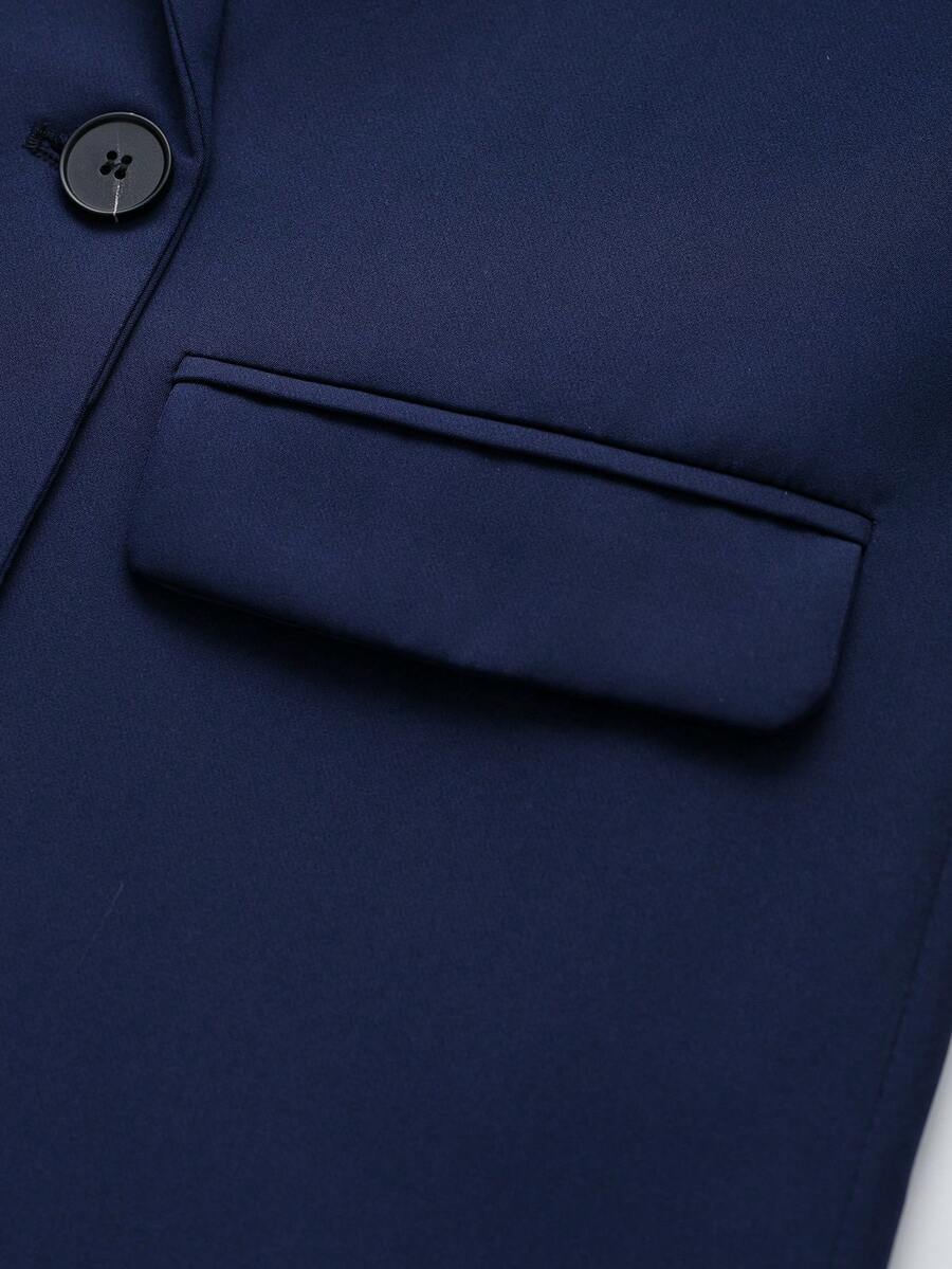 Lapel Crest Blazer