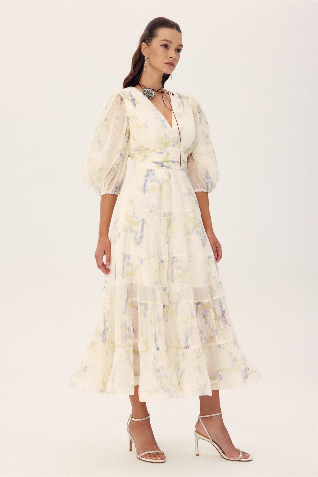 فستان ميدي ستيفانيي بيردس مطبوع V ياقة