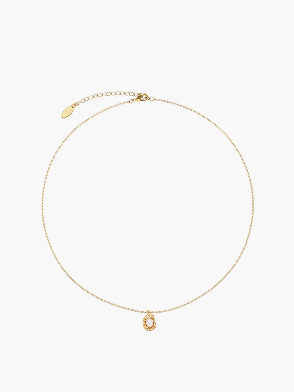 Minimal Pearl Drop Necklace