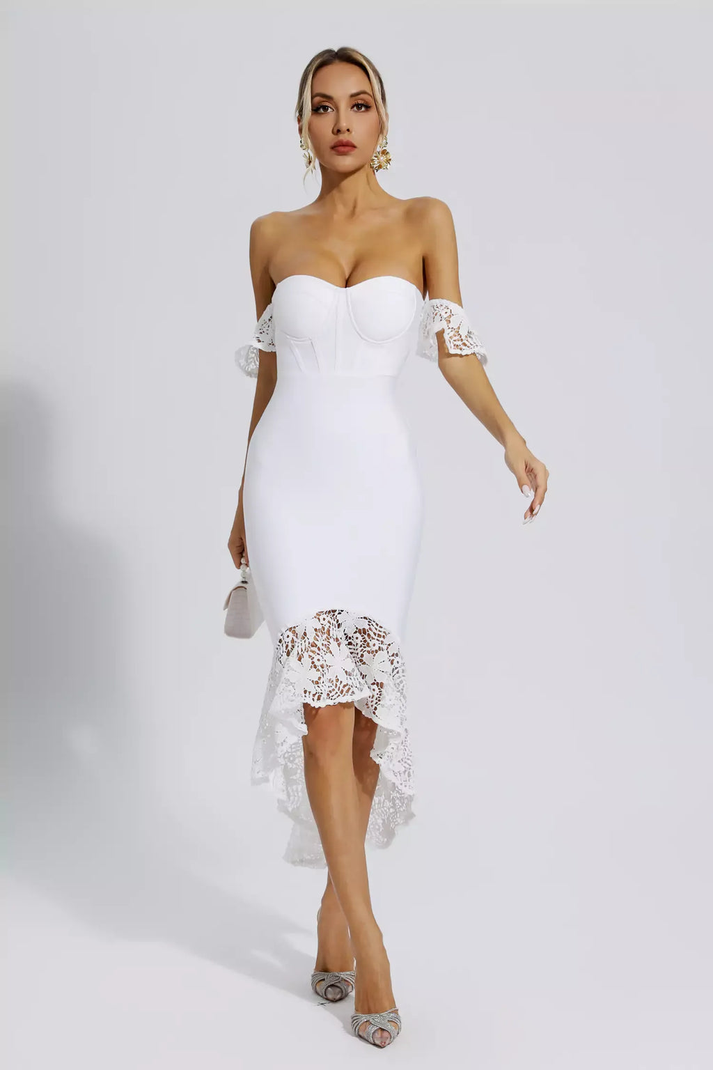 فستان ميدي زارياه أبيض دانتيل زفاف باندج