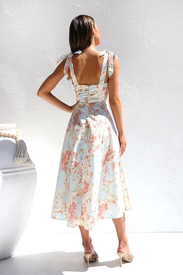 فستان ميدي بياتا مطبوع بحمالات